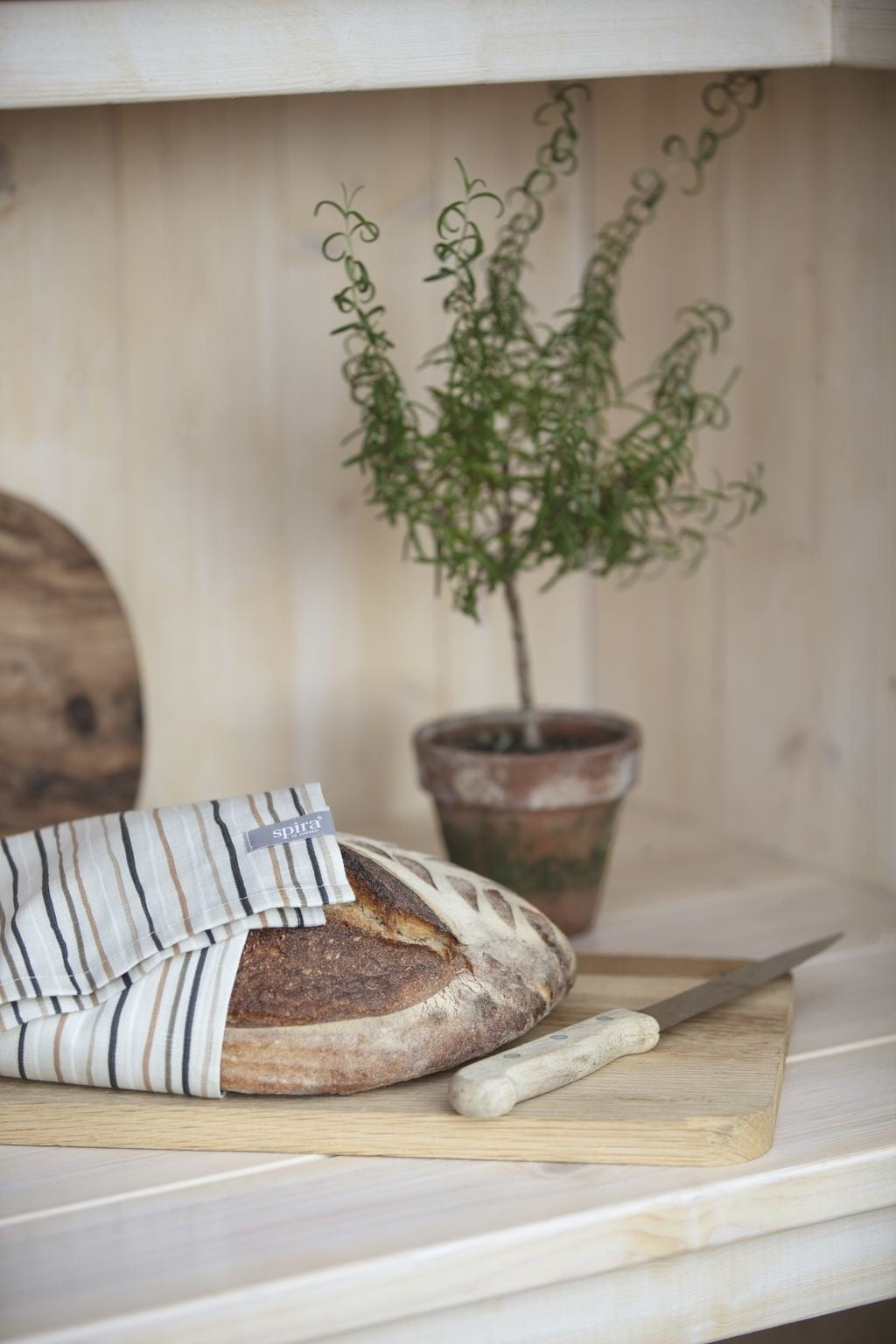 [product_category]-Spira Stripe Tea Towel 47x65 Cm, Natural-Spira of Sweden-7333001018815-6432-SPI-3
