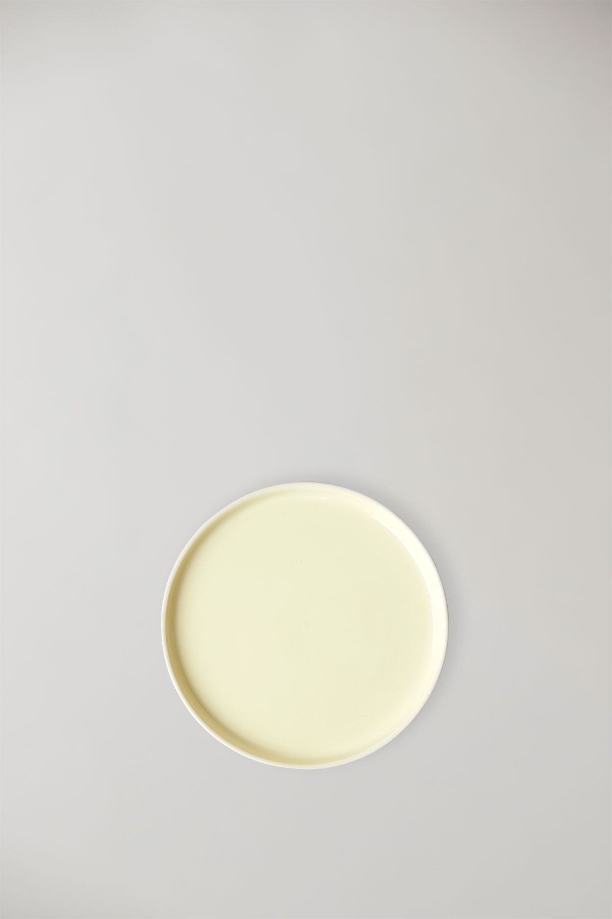 [product_category]-Studio About Clayware Set Of 2 Plates Medium, Ivory/Yellow-Studio About-5714356019146-18515IY-STU-8