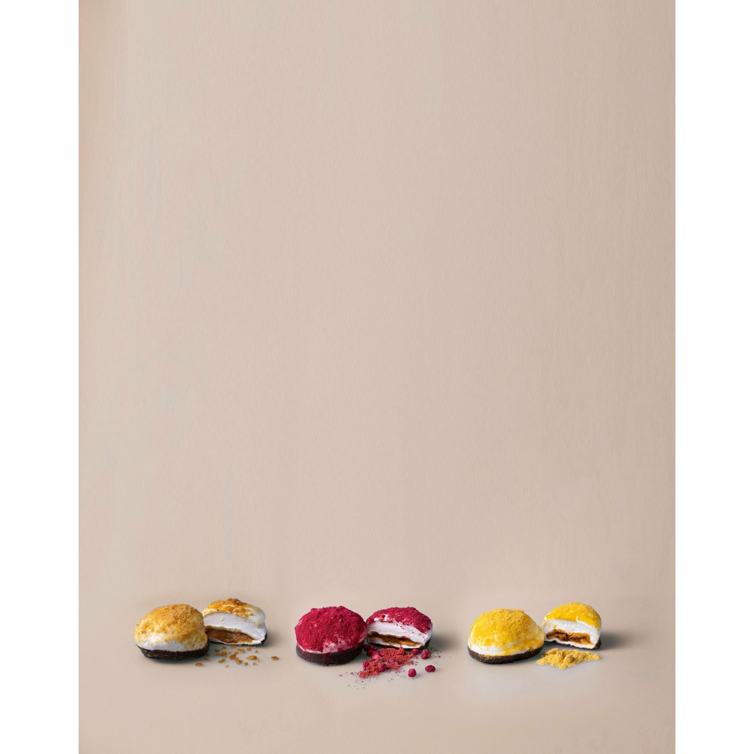 [product_category]-The Mallows Marshmallows With Caramel Filling Sour Passion Fruit, 11g-The Mallows-5713638700031-30022-THE-5