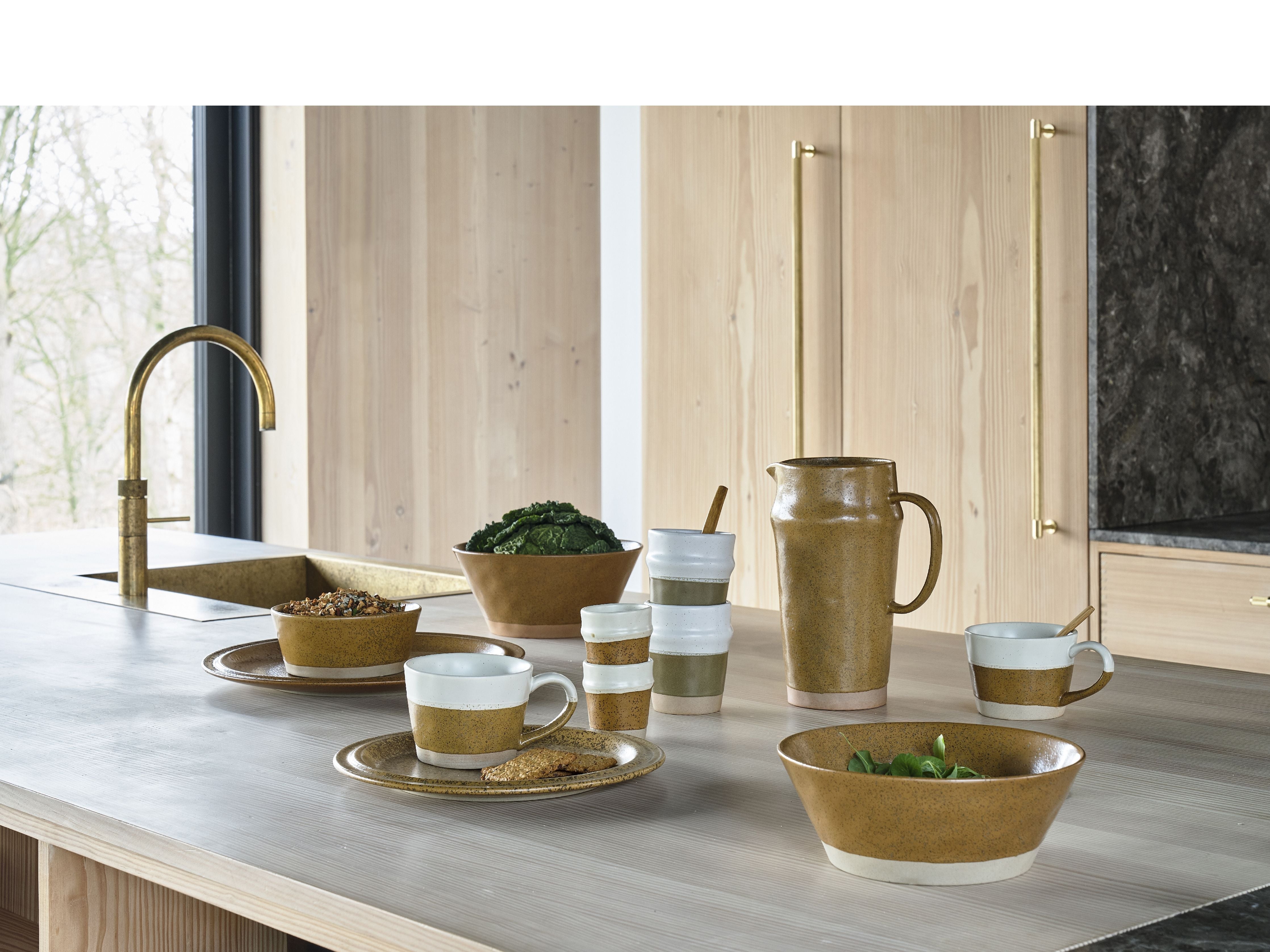 [product_category]-Villa Collection Evig Serving Bowl ø 22.8 X 10 Cm, Amber-Villa Collection-5722000313847-31384-VIL-2