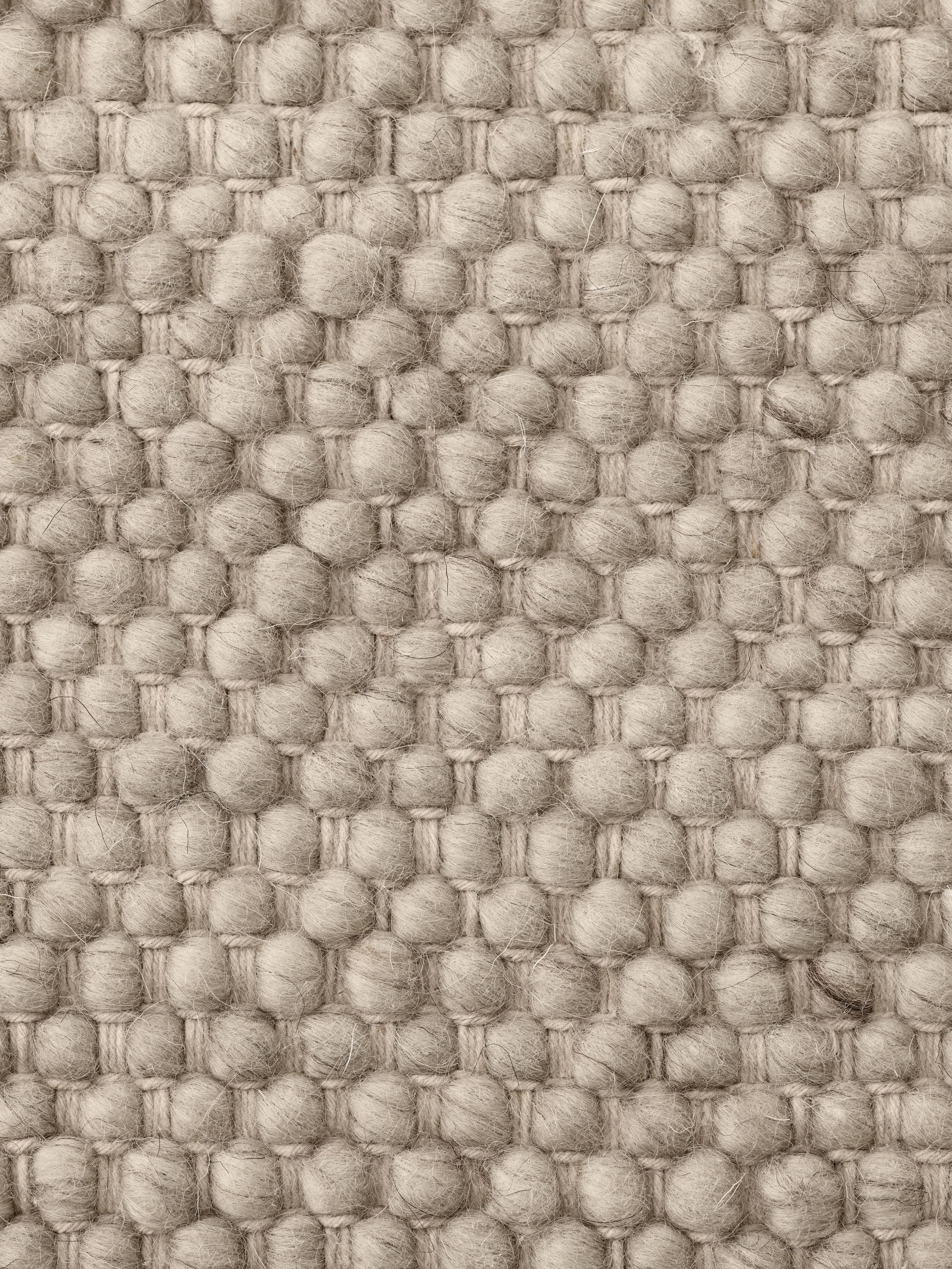 Vlněný koberec VIPP147, 400x300 cm, tmavá béžová