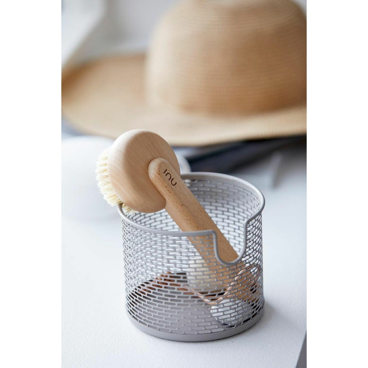 [product_category]-Zone Denmark Inu Bath Brush, 18,4 X7 Cm-Zone Denmark-5722000110002-11000-ZON-5
