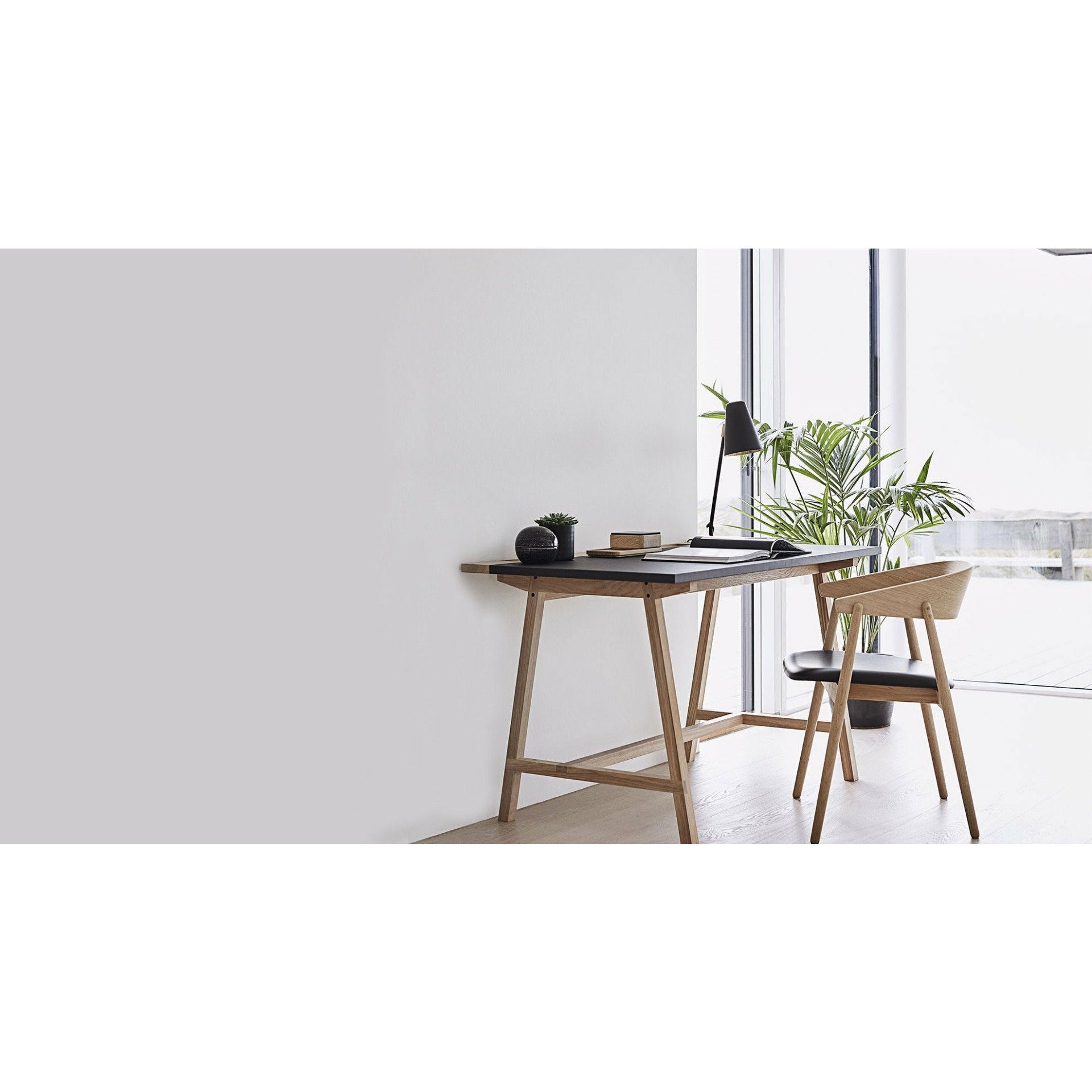 Andersen Furniture D1 Desk Black/Natural Oak
