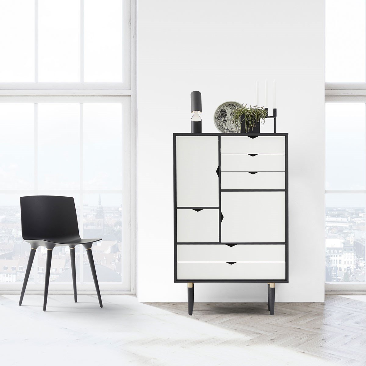 Andersen Furniture S5 Cabinet Black, White Front