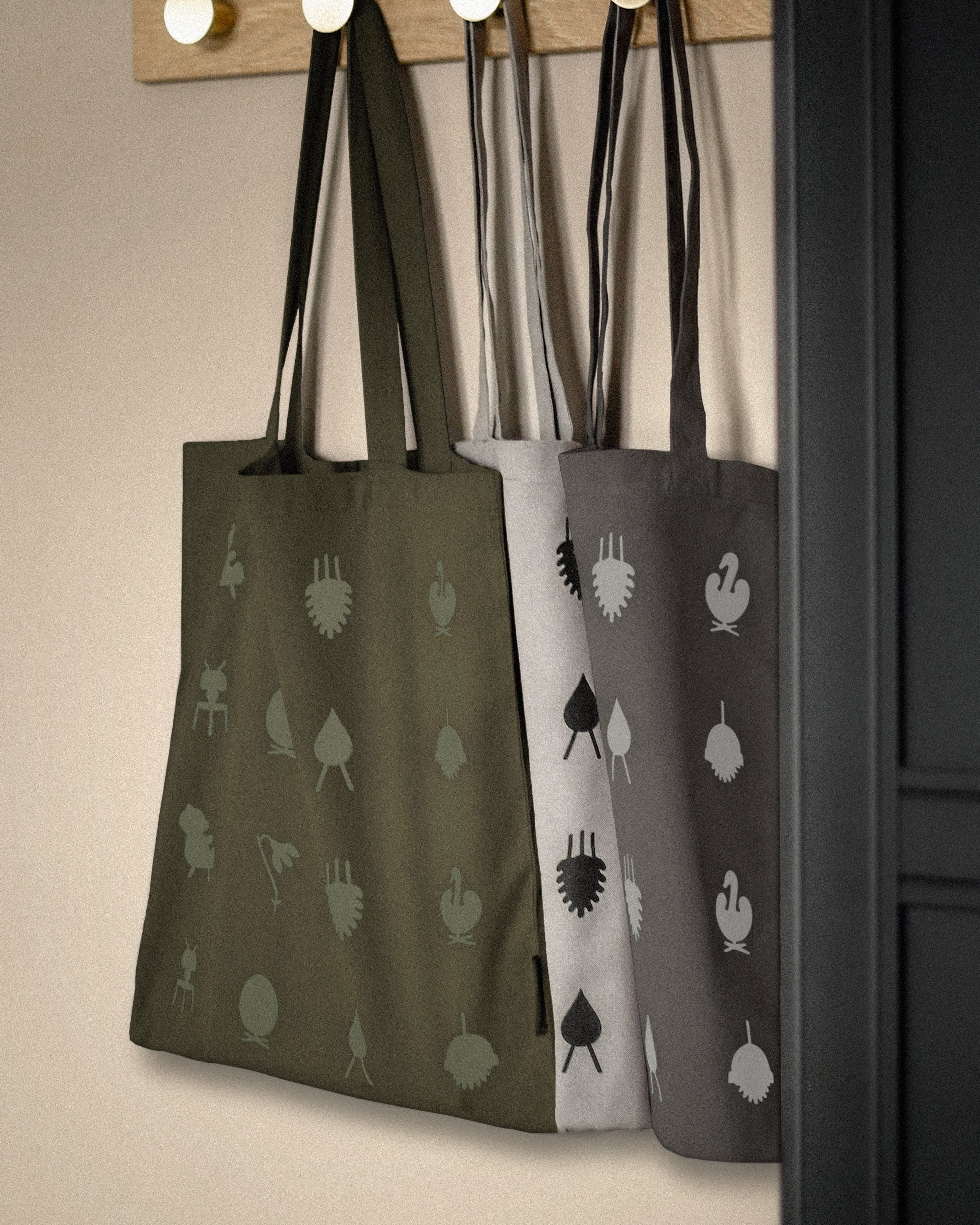 Brainchild Design Icons Carrying Bag, Light Grey