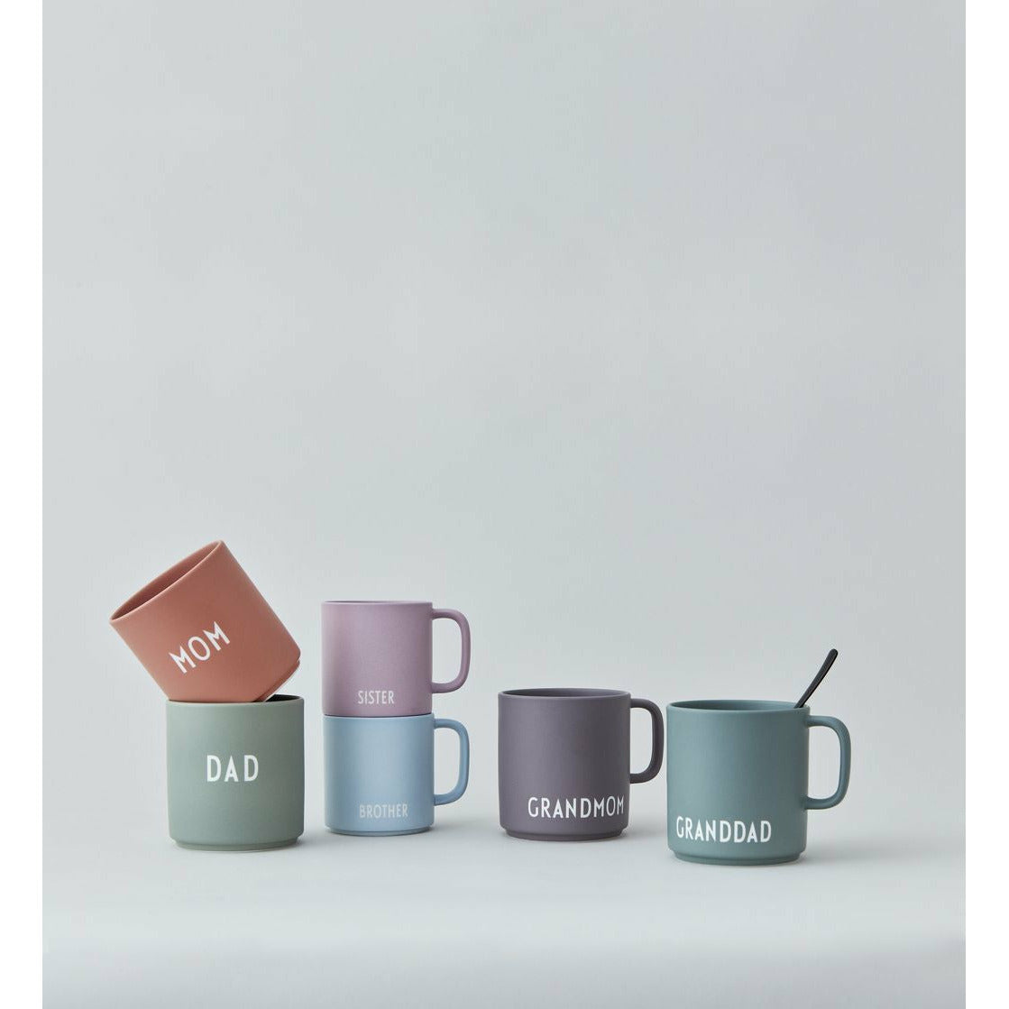 Design Letter's Favorite Mug With Handle Dusty Green, Grand Dad