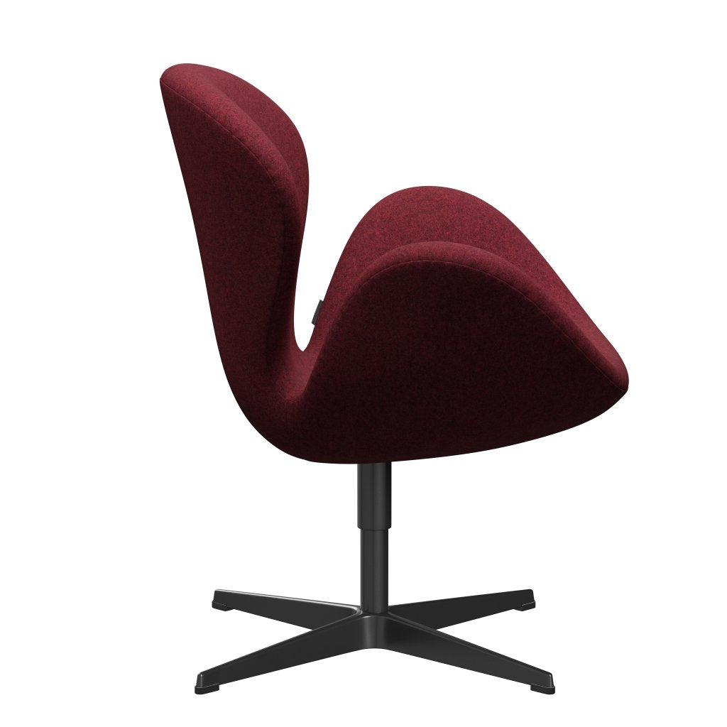 Fritz Hansen Swan Lounge stol, sort lakeret/Divina MD hindbær