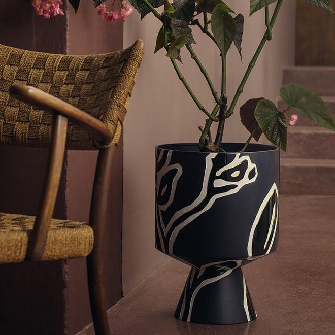 Kähler Fiora Bodenvase Nachtblau, Groß-Botanik-Kähler-5703779161778-692607-KAE-EXPIRED-inwohn