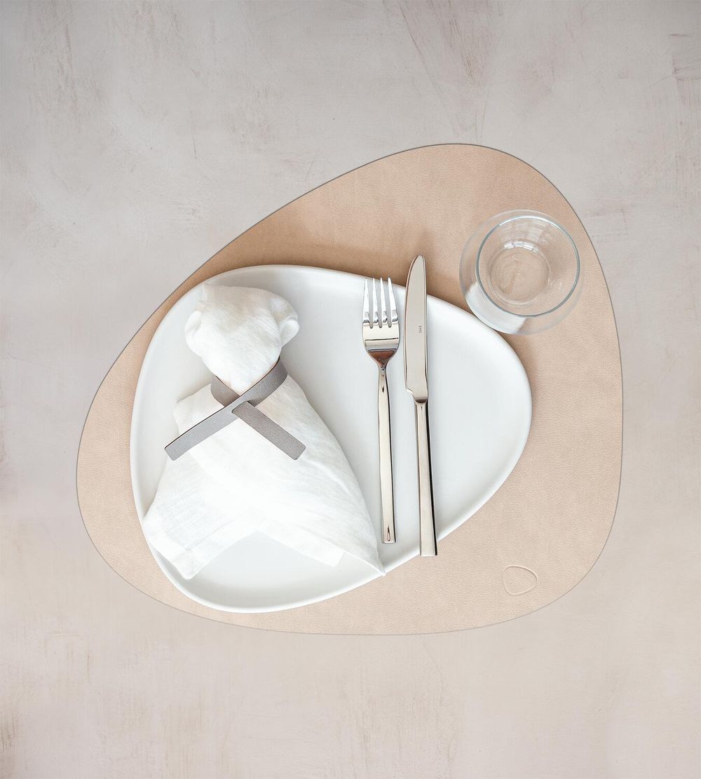 Lind Dna Curve Placemat Nupo Leather L, Sand