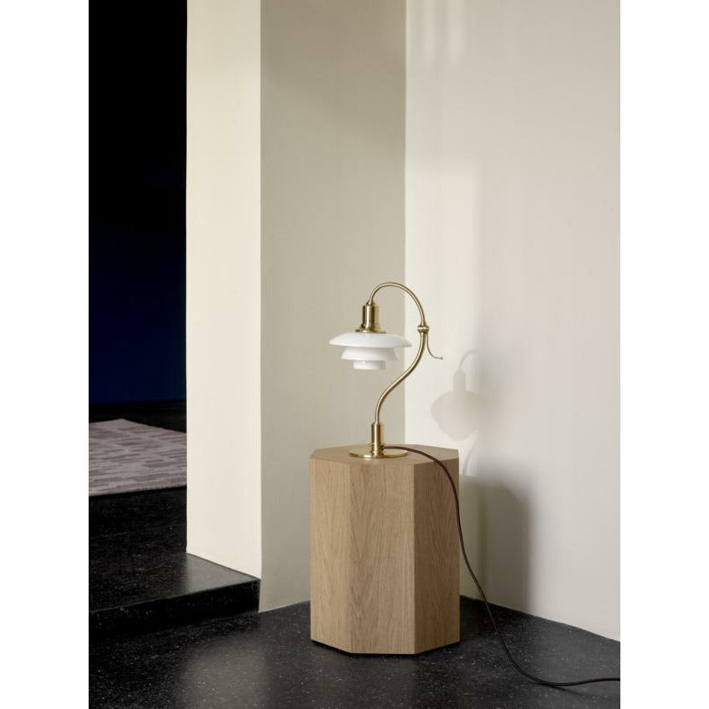 Louis Poulsen PH 2/2 Stolní lampa otazník, mosaz/opálové sklo lesklé