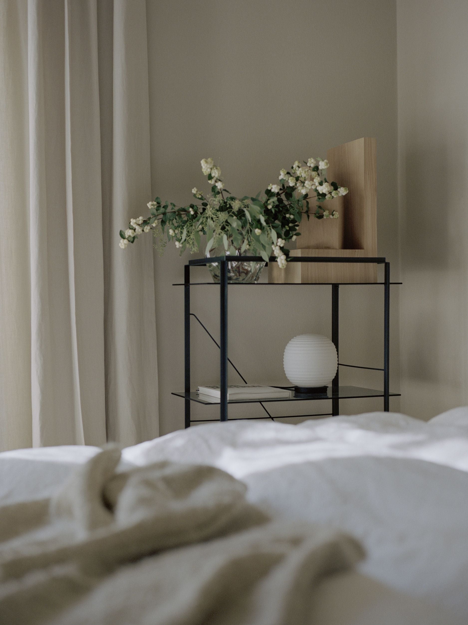 Nová díla lampa Lantern Globe, Ø 20 cm