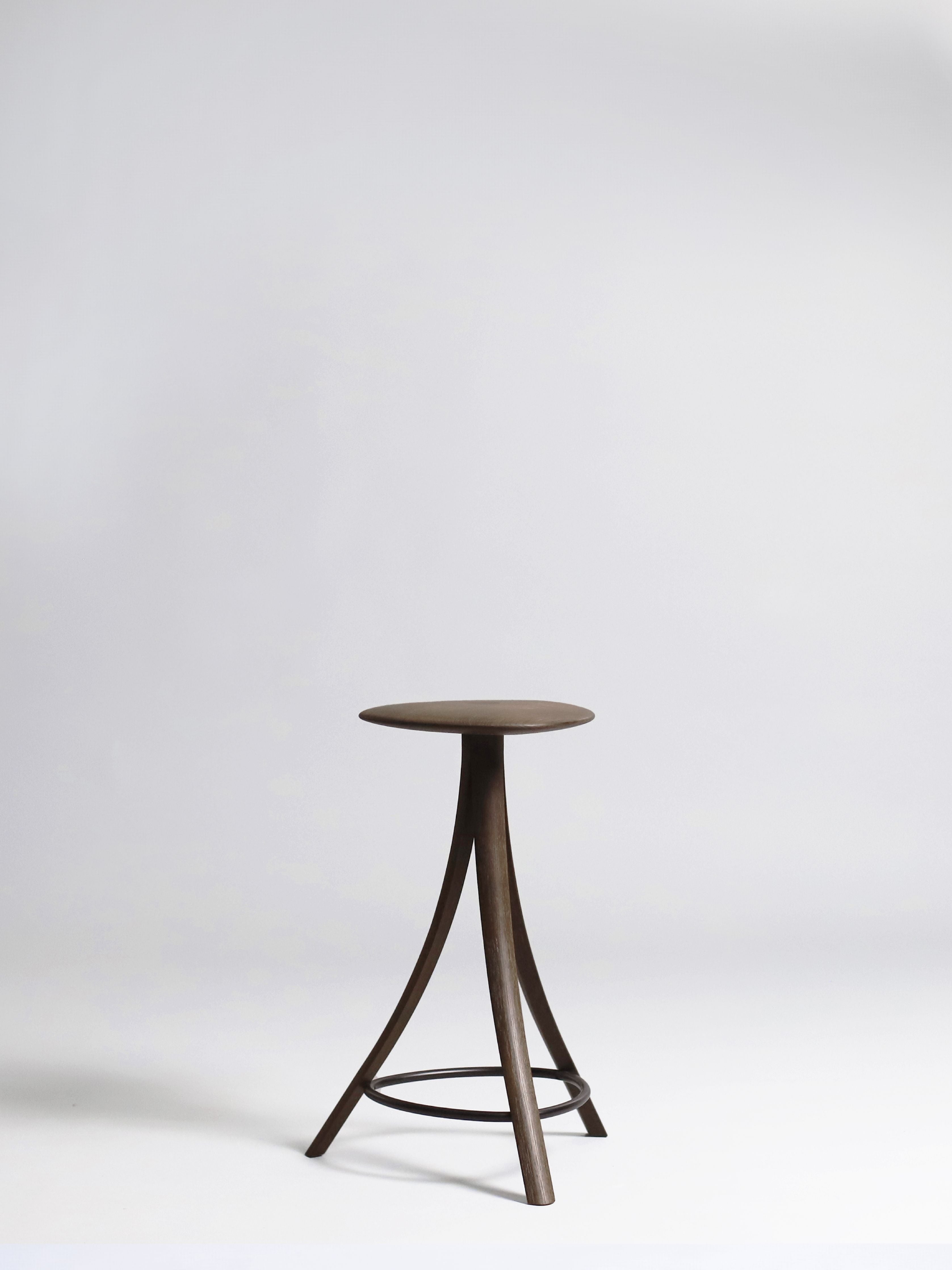 Ro Collection Clover Stool, Oak/Smoked